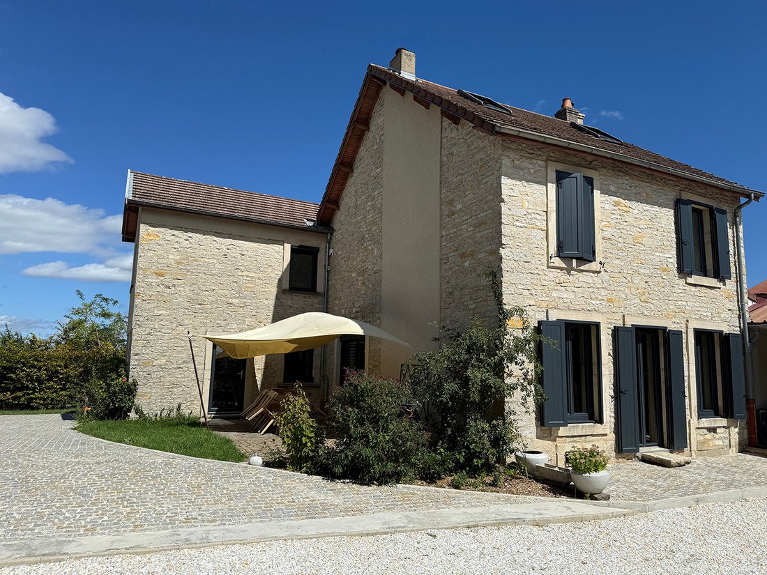 Villa in Corcelles-les-Monts, Bourgogne – Franche-Comté, France 2 - 18282891