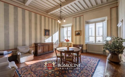 Penthouse in Zentrum, Arezzo, Toskana 1