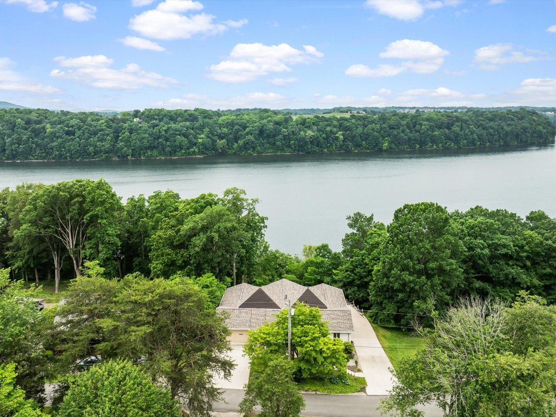 House in Somerset, Kentucky, United States 4 - 18281337