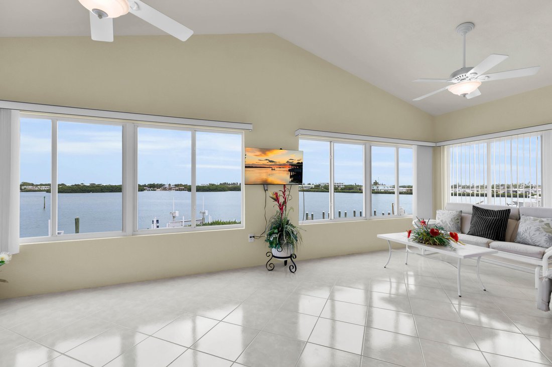 House in Key Colony Beach, Florida, United States 2 - 17016846