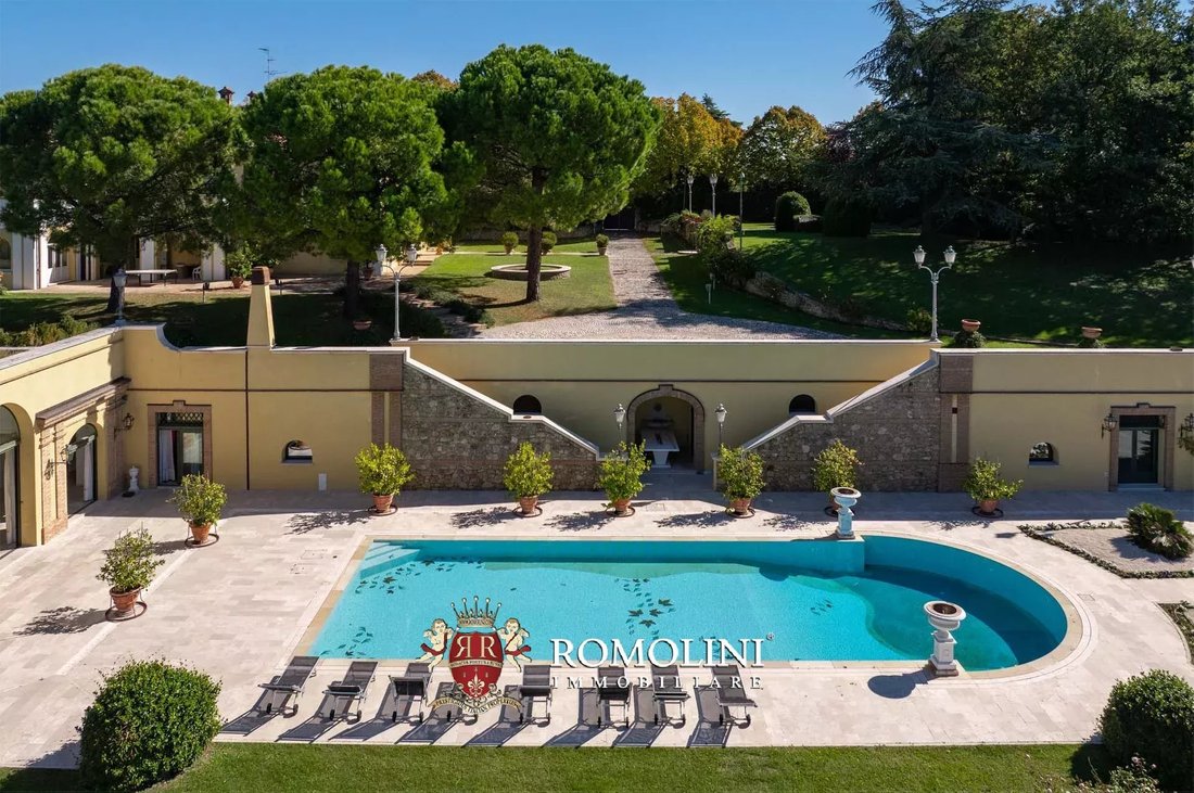 Estate in Bertinoro, Emilia-Romagna, Italy 4 - 17055648