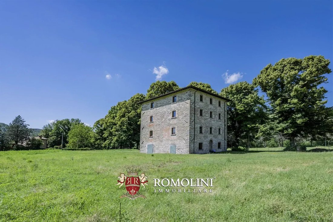 House in Apecchio, Marche, Italy 3 - 17918311