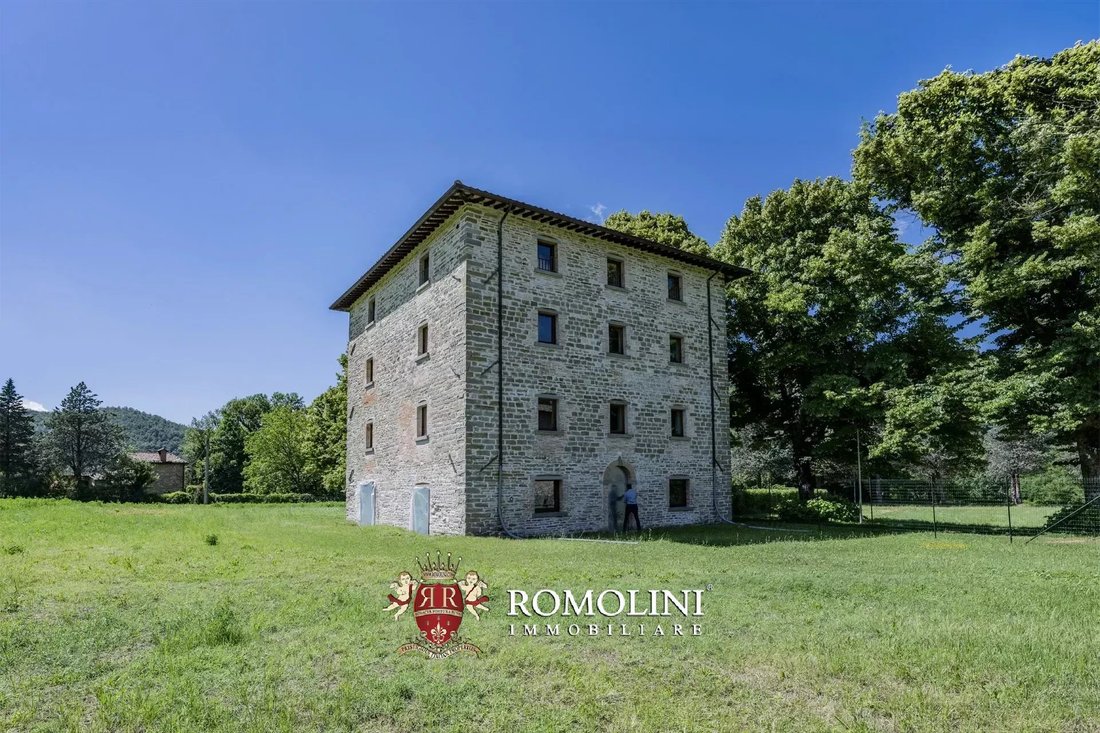 House in Apecchio, Marche, Italy 2 - 17918311