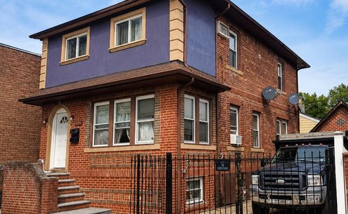 House in New York, New York, United States 1