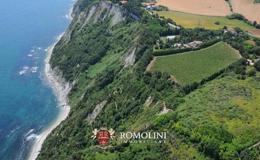 Farm Ranch in Pietralacroce, Ancona, Italien 1