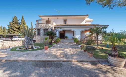 Finca in Lloseta, Balearische Inseln, Spanien 1