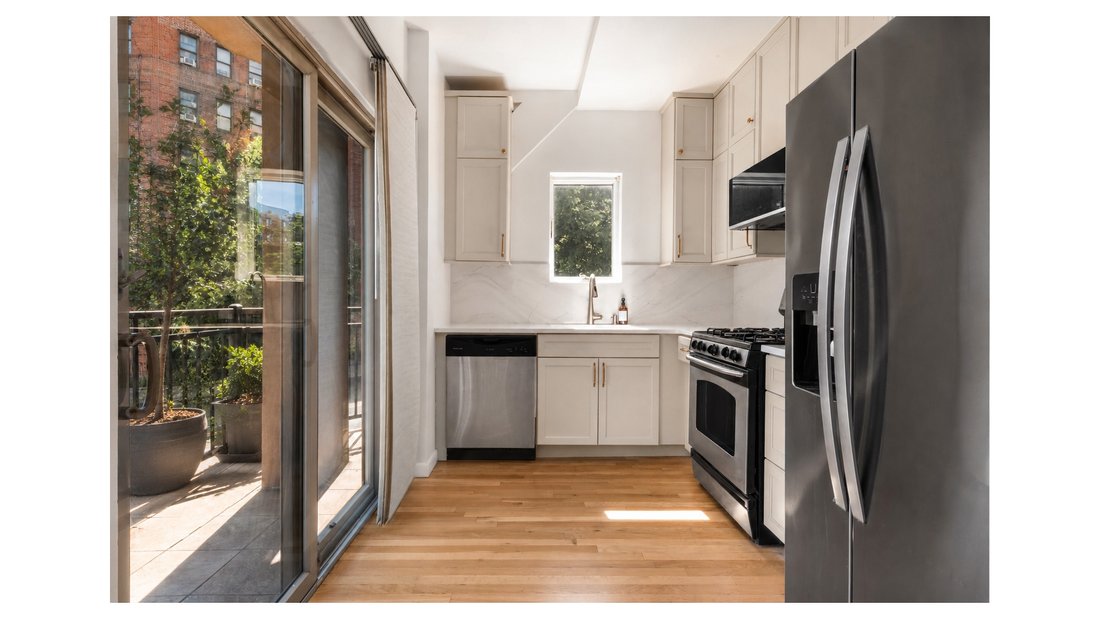 Condo in New York, New York, United States 4 - 18281895