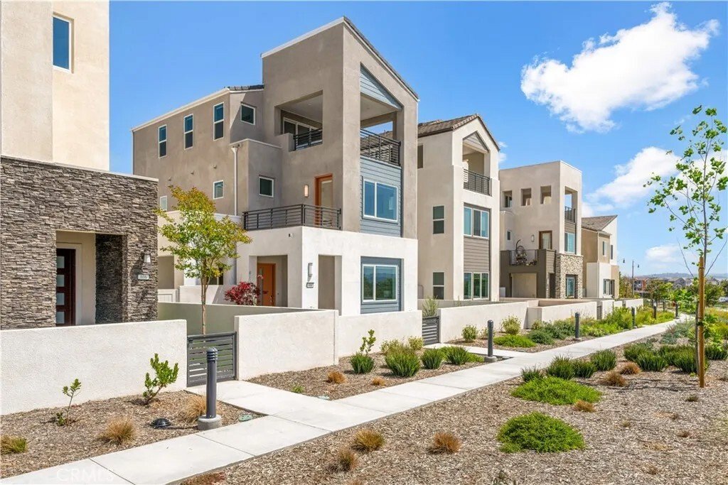 Condo in Irvine, California, United States 3 - 17958360