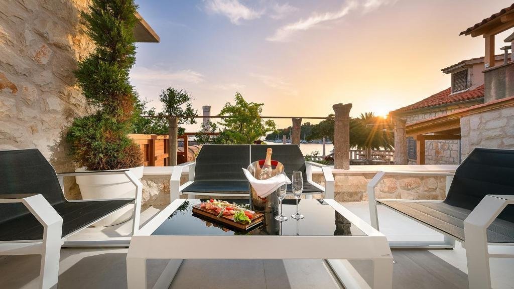 Villa in Velo Grablje, Split-Dalmatia County, Croatia 4 - 18283008