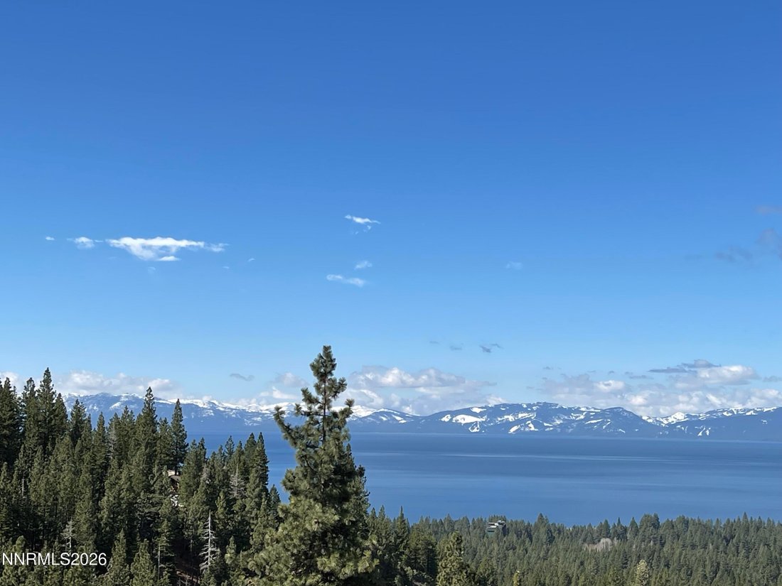 Condo in Incline Village, Nevada, United States 1 - 18283768