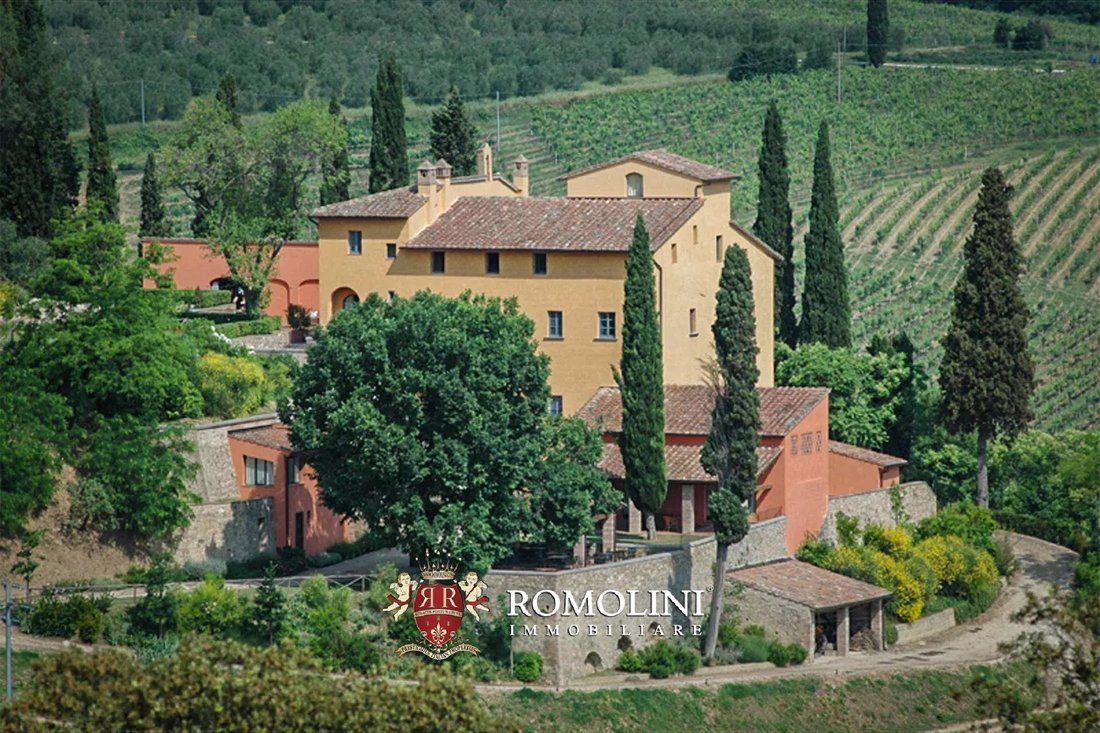 Villa in San Gimignano, Tuscany, Italy 2 - 15663542
