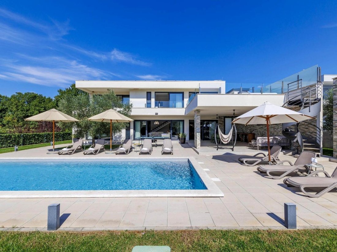 Villa in Novigrad, Istria County, Croatia 1 - 18283023