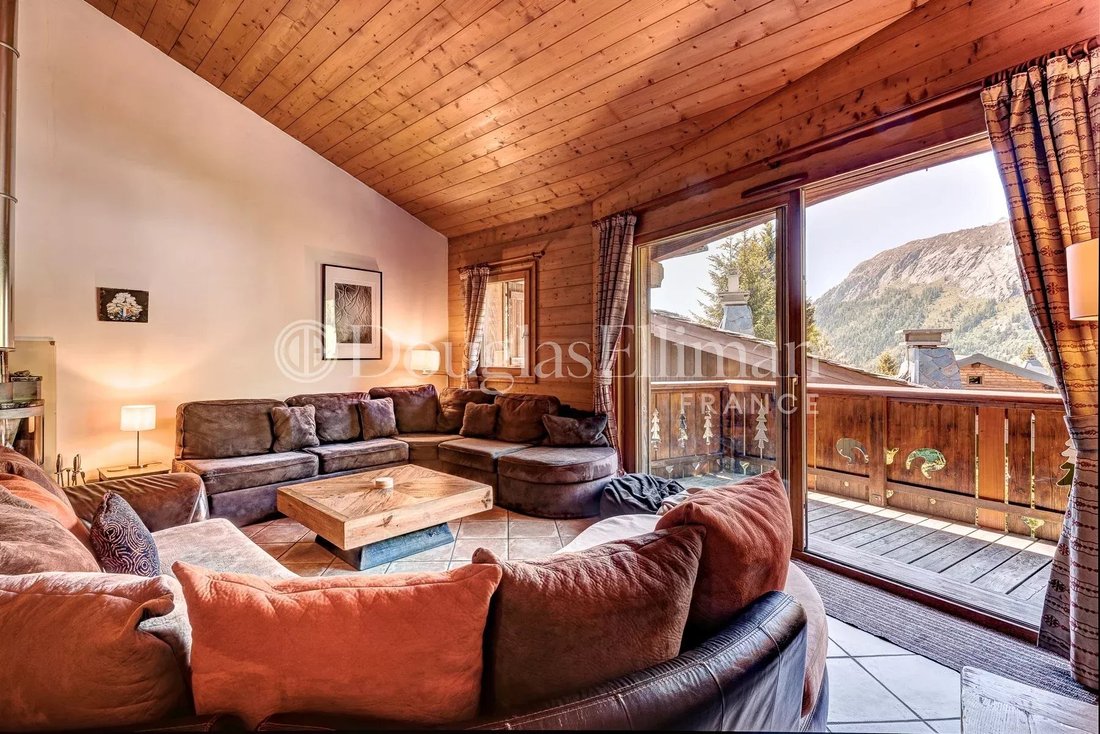 Chalet in Chamonix-Mont-Blanc, Auvergne-Rhône-Alpes, France 3 - 18282346