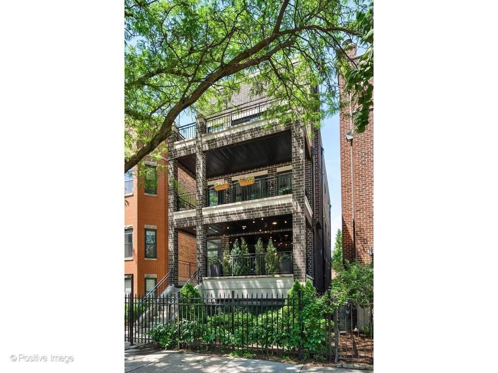 House in Chicago, Illinois, United States 1 - 18287926