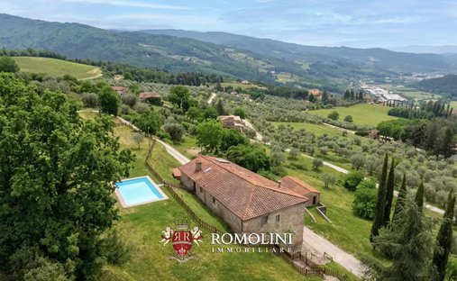 Estate in Pontassieve, Tuscany, Italy 1