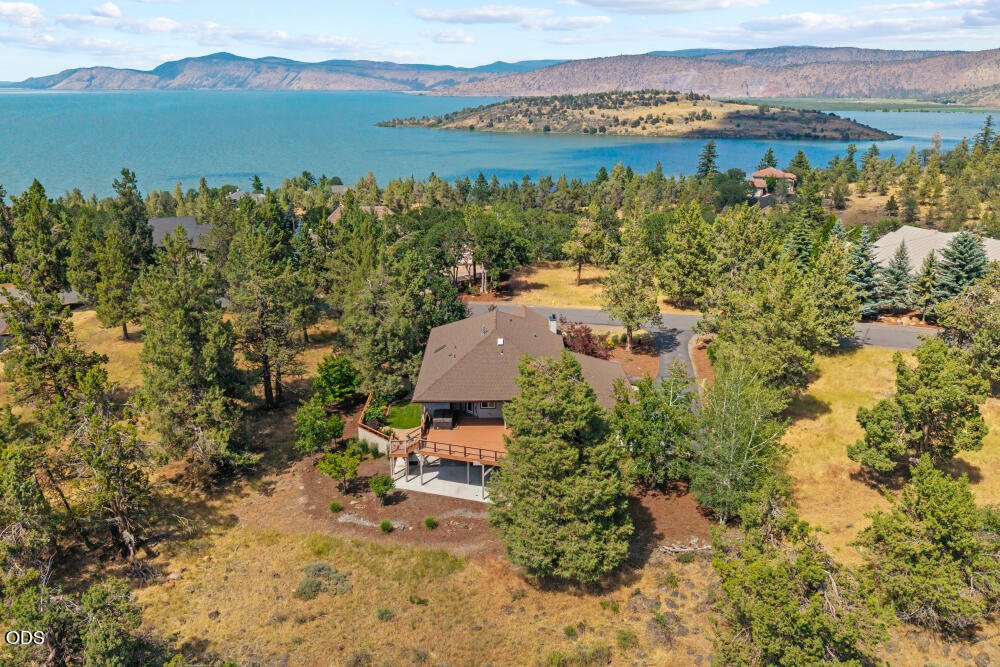 House in Klamath Falls, Oregon, United States 3 - 18283808