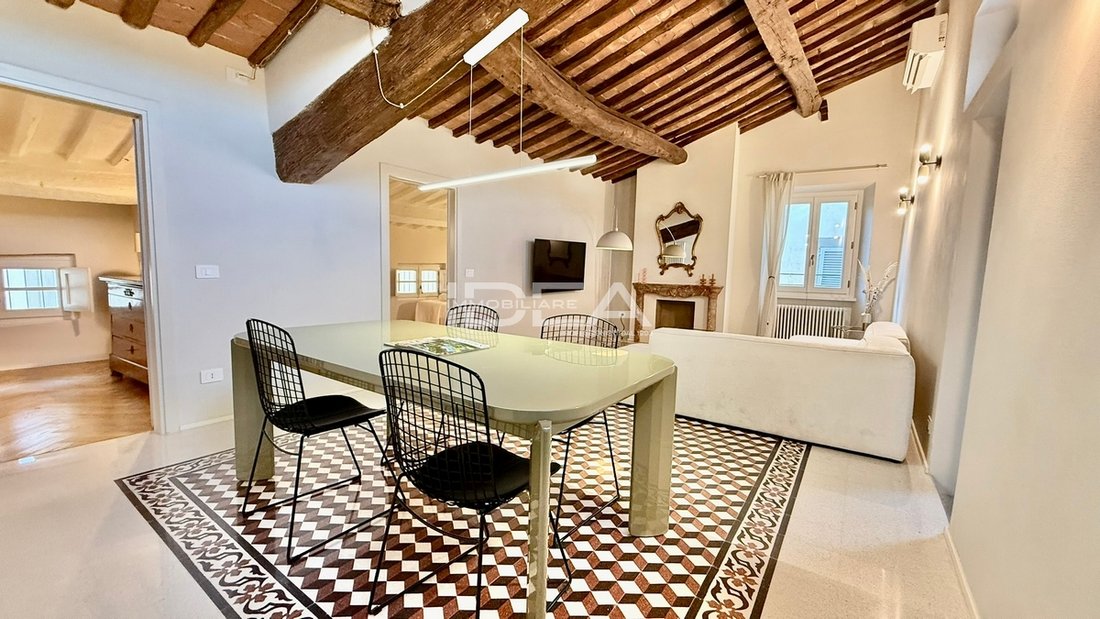 Apartment in Historic Center, Lucca, Tuscany 1 - 18294907