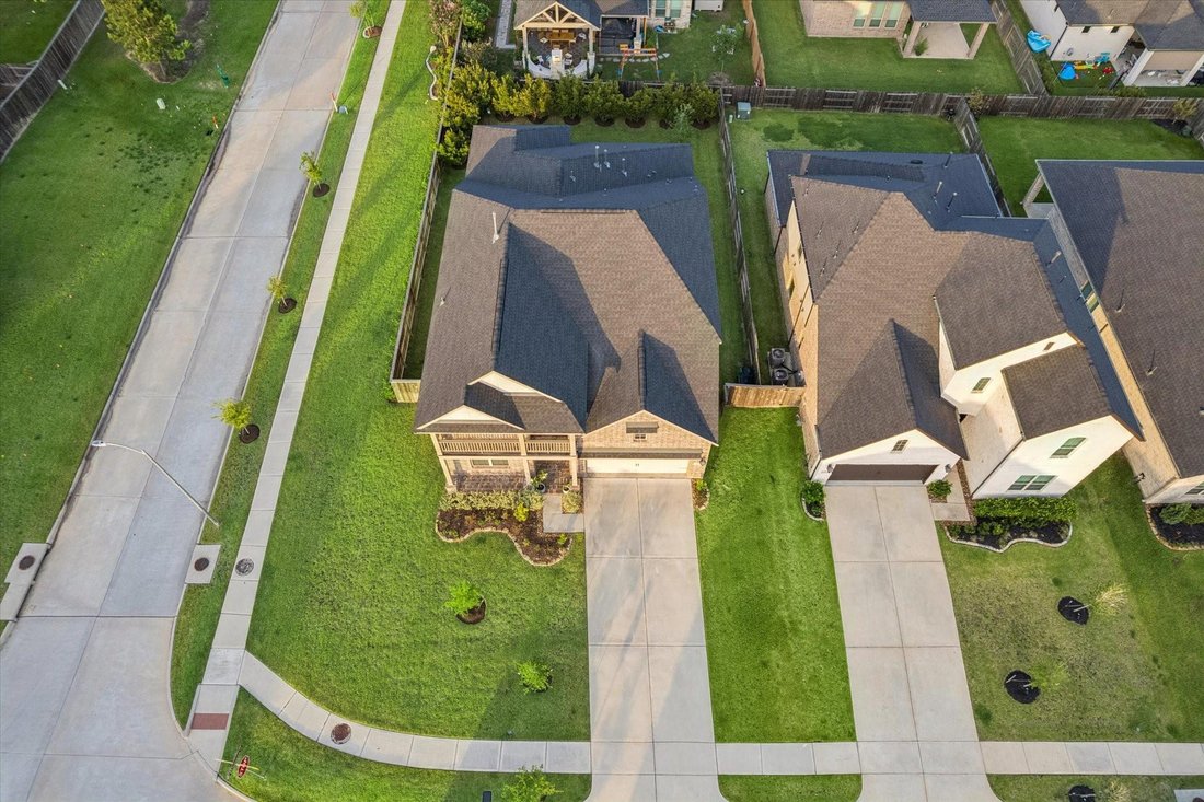 House in Pinehurst, Texas, United States 2 - 18290678