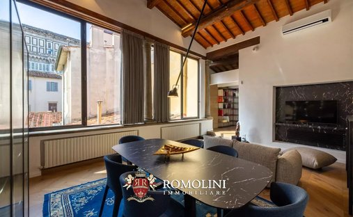 Penthouse in Center, Florence, Tuscany 1