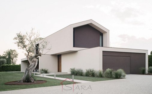 Villa in Saccolongo, Veneto, Italy 1