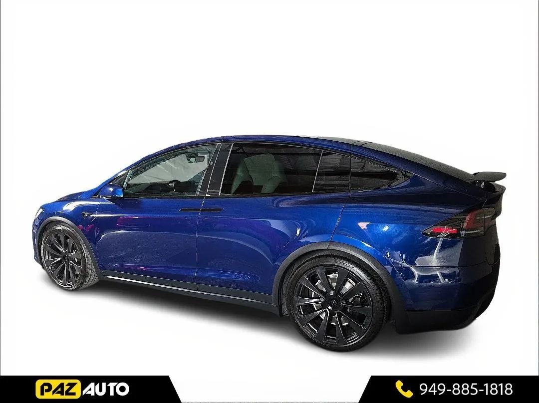 Suv in Laguna Hills, CA, United States 3 - 18050438