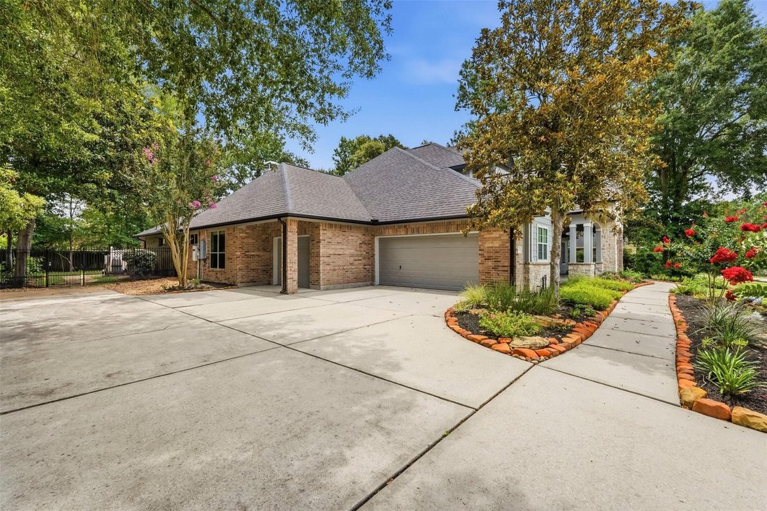 House in Conroe, Texas, United States 3 - 18284947
