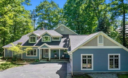 House in Garfield Township, Michigan, United States 1