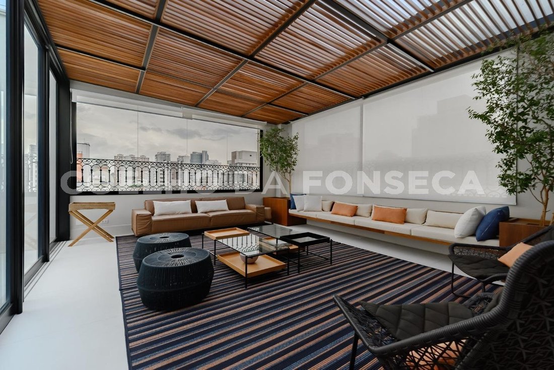 Condo in São Paulo, State of São Paulo, Brazil 1 - 18287794