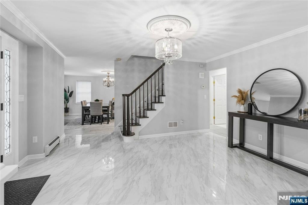 House in North Haledon, New Jersey, United States 5 - 18145034