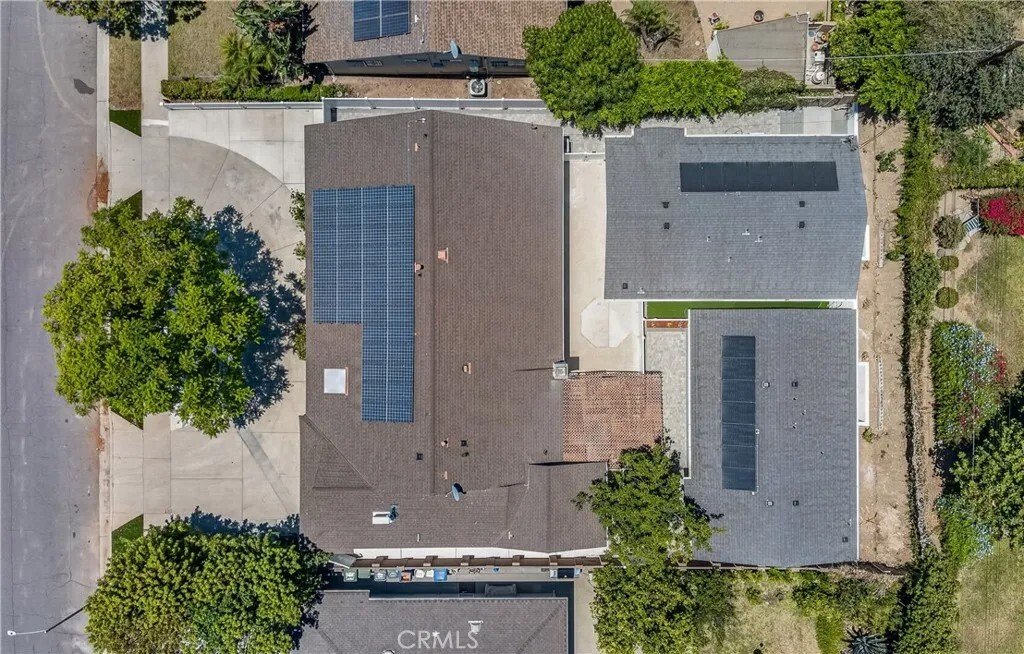 Los Angeles, California, United States 4 - 18280824