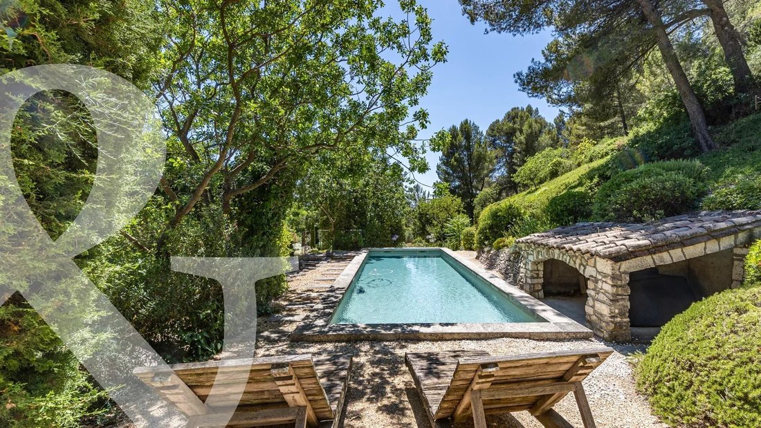 House in Les Baux-de-Provence, Provence-Alpes-Côte d'Azur, France 3 - 17474047