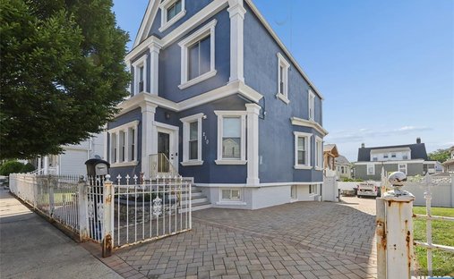 House in Kearny, New Jersey, United States 1