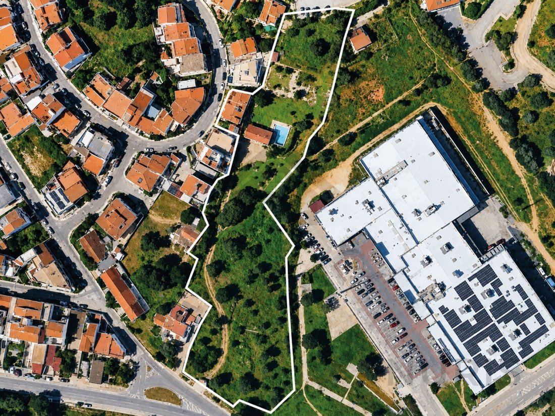 Land in Portimao, Algarve, Portugal 2 - 18282496