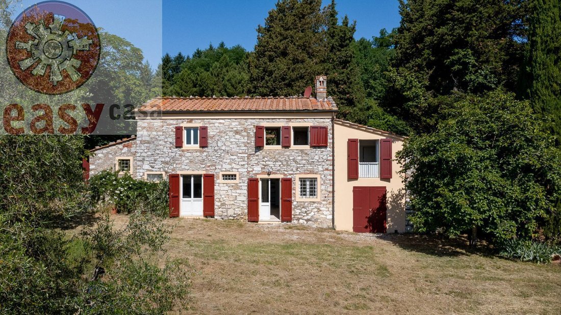 Country House in Pieve di Brancoli, Lucca, Tuscany 1 - 17893014