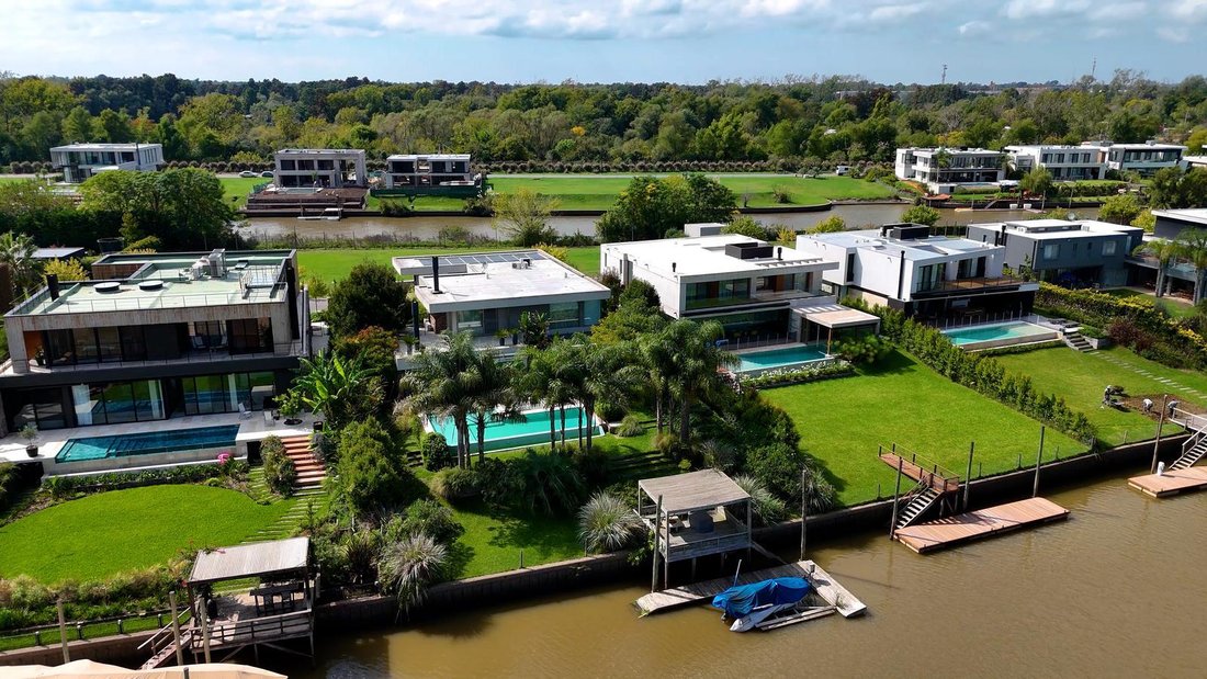 House in Tigre, Argentina 4 - 18295572