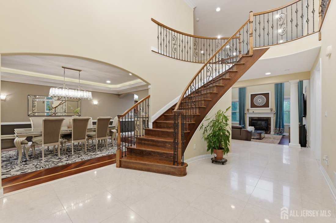 House in East Brunswick, New Jersey, United States 4 - 18289282