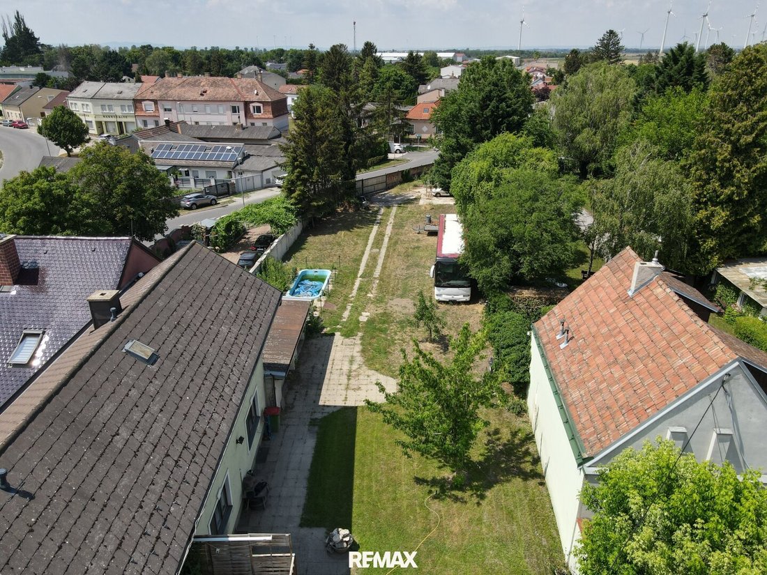 Leopoldsdorf im Marchfelde, Lower Austria, Austria 4 - 18289640