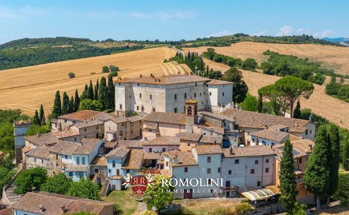 Estate in Acquasparta, Umbria, Italy 1