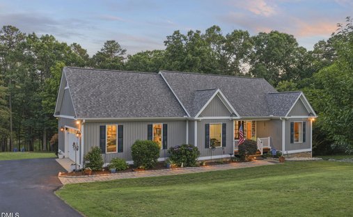 House in Clarksville, Virginia, United States 1