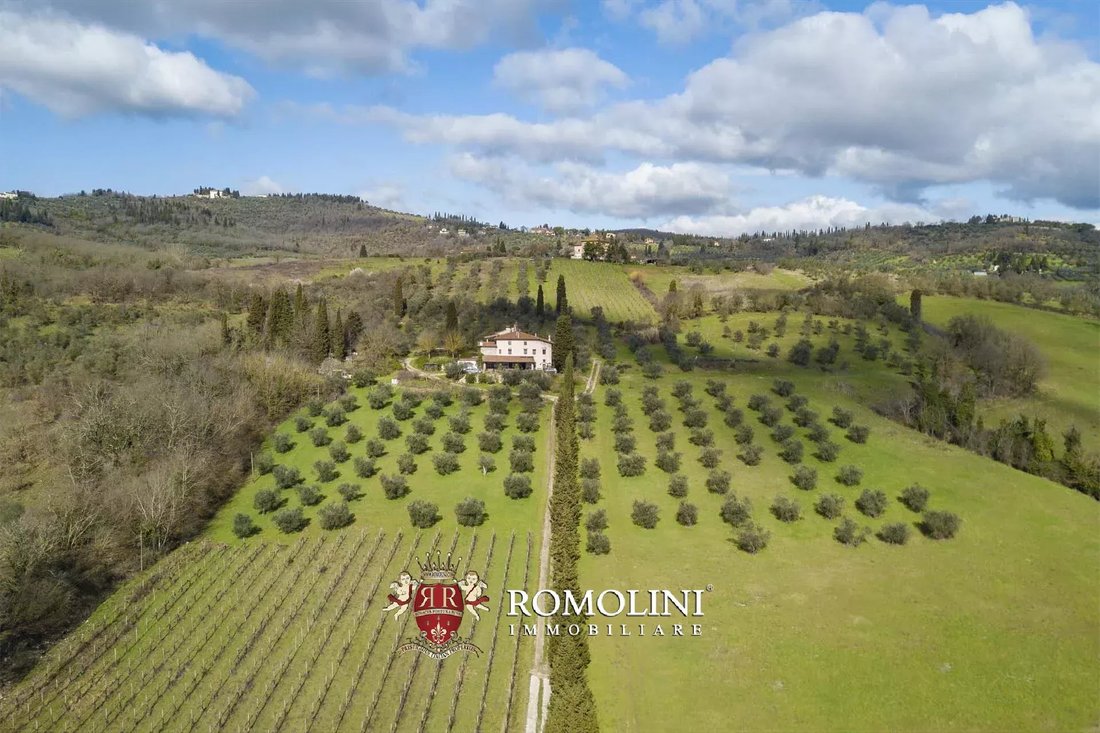 House in Rignano sull'Arno, Tuscany, Italy 4 - 15663089