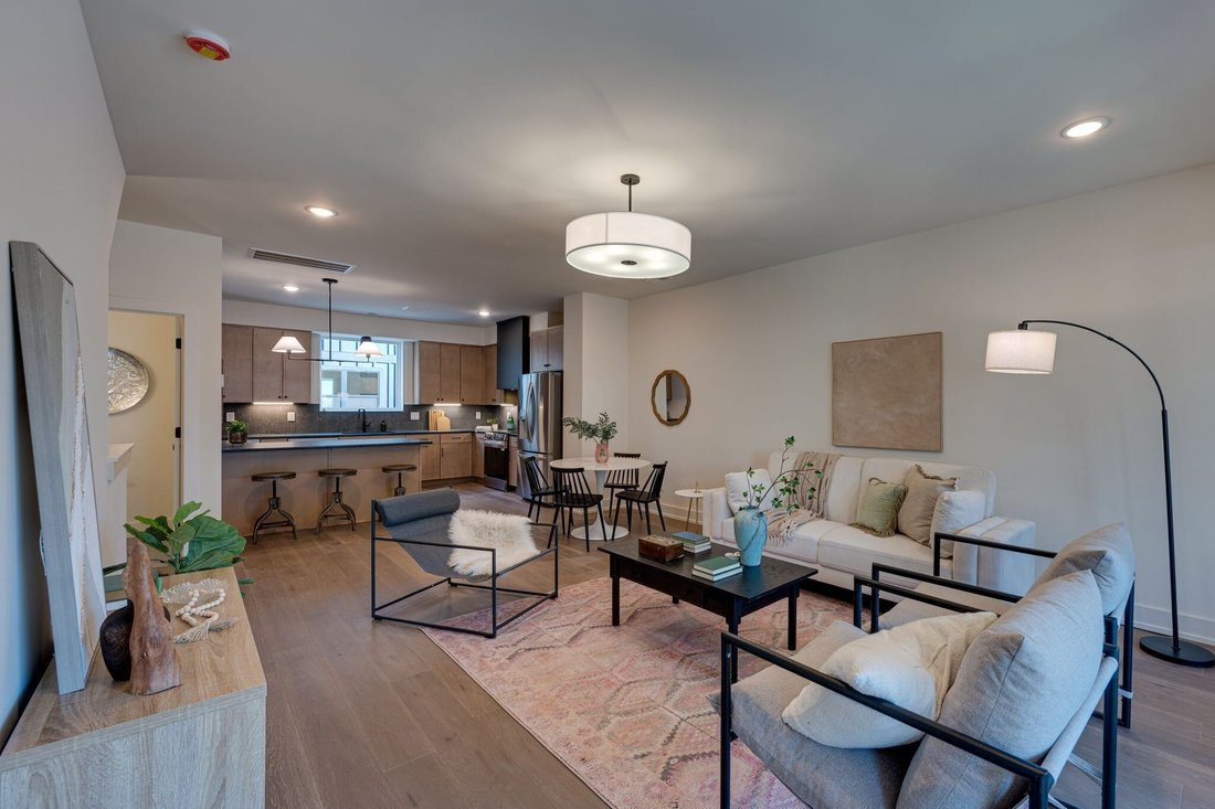 Co Op in Nashville, Tennessee, United States 1 - 18288926
