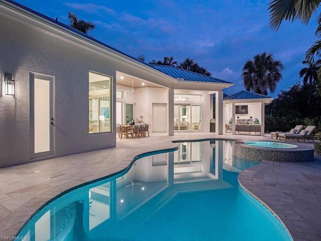 House in Naples, Florida, United States 3 - 18293265