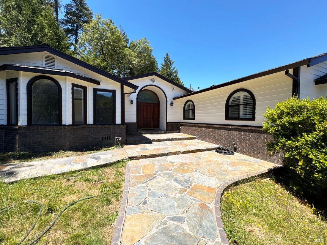 House in Willits, California, United States 2 - 18283625