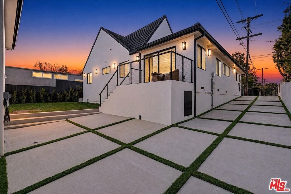 House in Los Angeles, California, United States 3 - 18284242