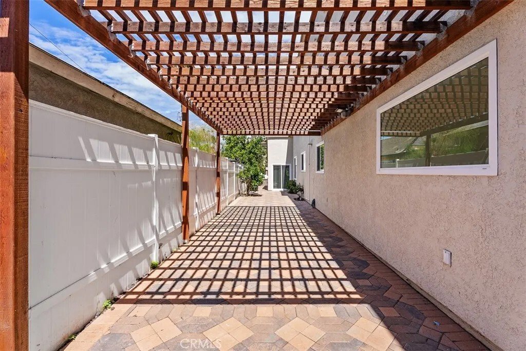 House in Huntington Beach, California, United States 3 - 18290805