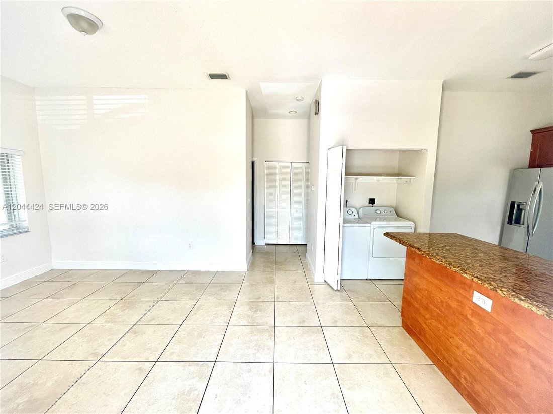 House in Hialeah, Florida, United States 2 - 18294983