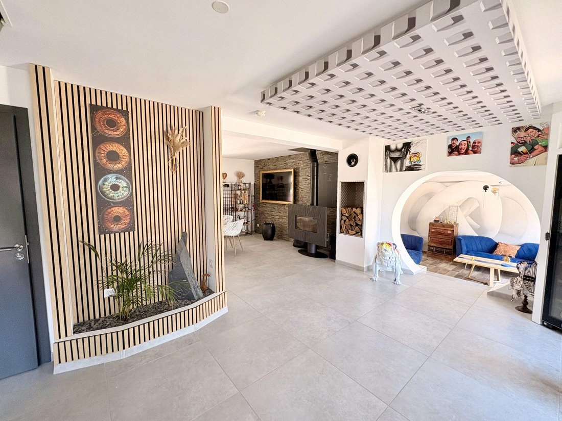 House in Ouest, Checy, France 4 - 18293213