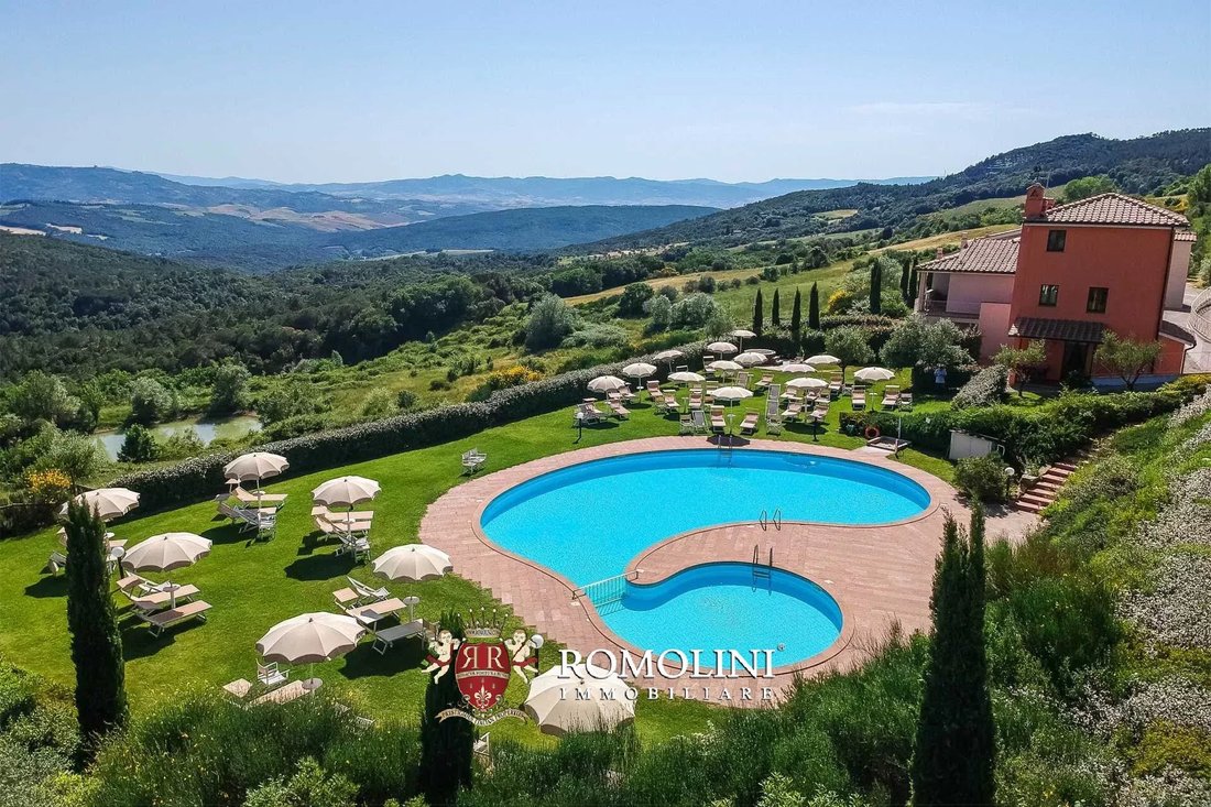 Estate in San Gimignano, Tuscany, Italy 3 - 15663534