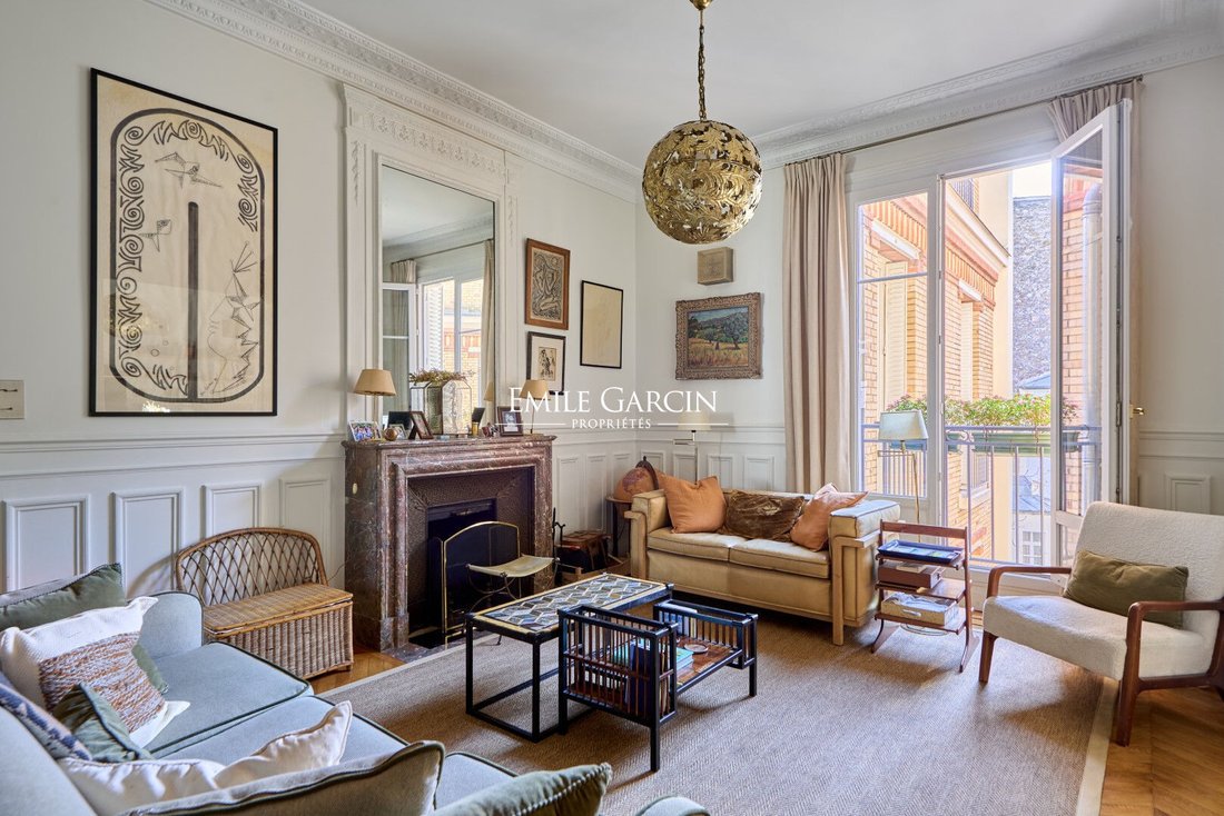 Apartment in Invalides, Paris 7e Arrondissement, Paris 3 - 18286937