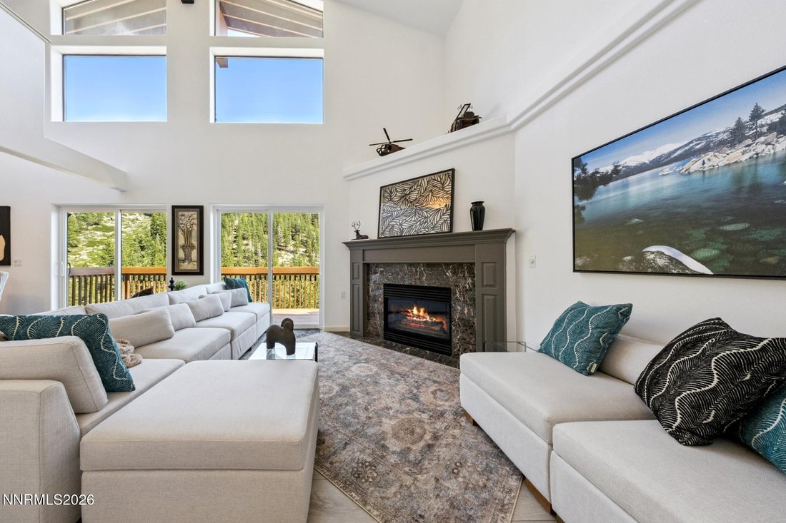 Condo in Incline Village, Nevada, United States 2 - 18283768